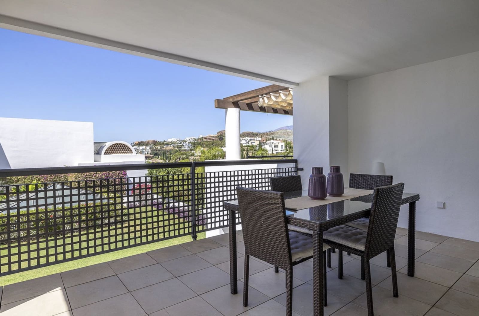 2 slaapkamer Appartement te koop in Benahavis met zwembad garage - € 460.000 (Ref: 8747738)