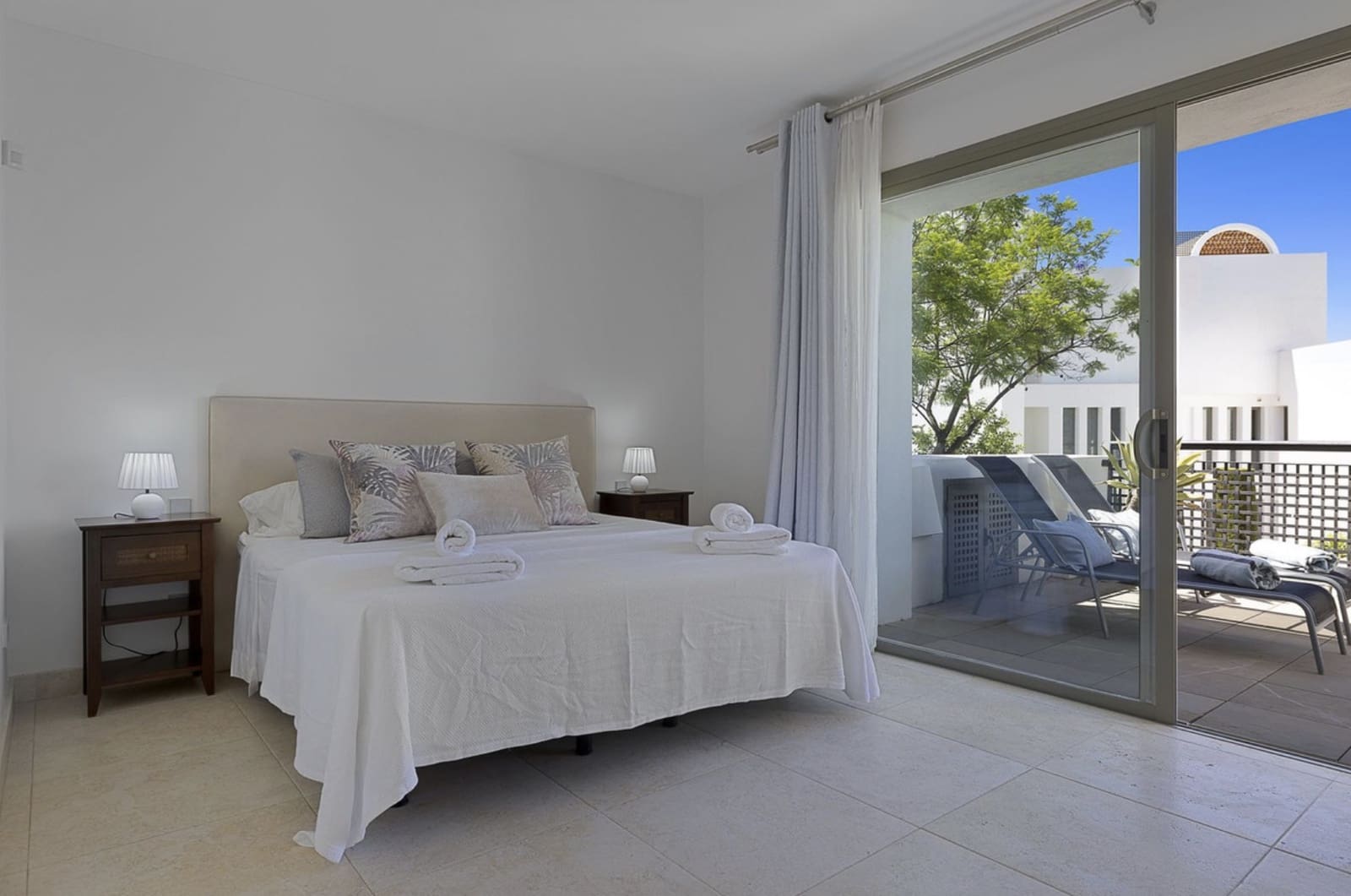 2 slaapkamer Appartement te koop in Benahavis met zwembad garage - € 460.000 (Ref: 8747738)