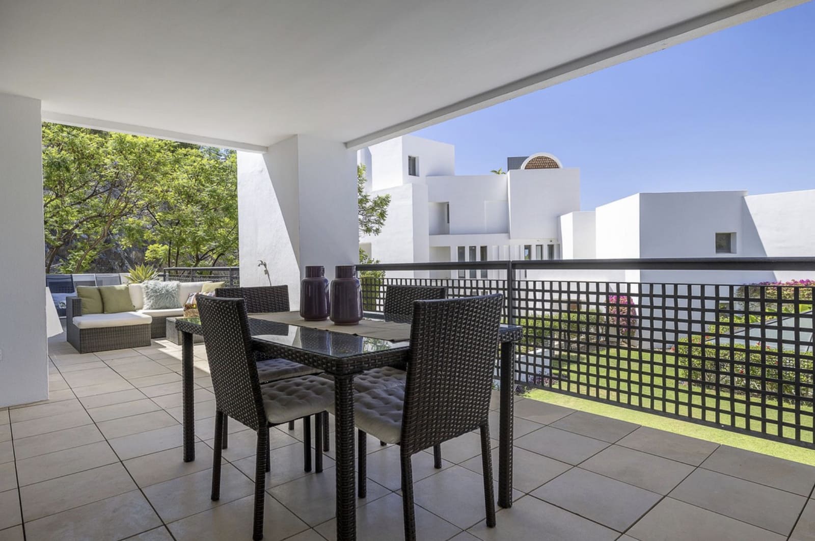 2 slaapkamer Appartement te koop in Benahavis met zwembad garage - € 460.000 (Ref: 8747738)