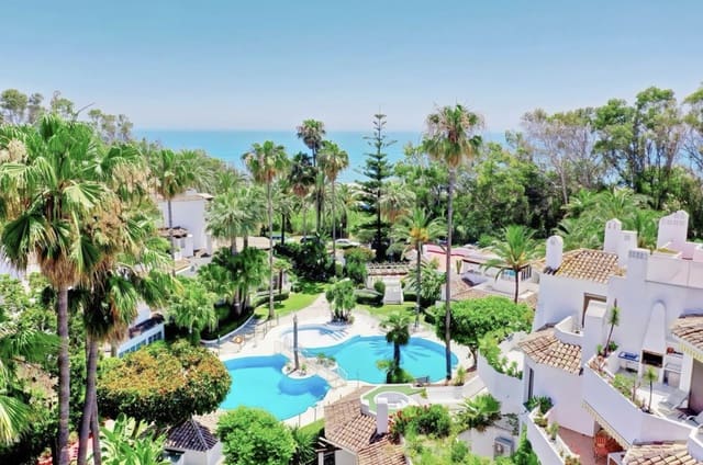 2 quarto Penthouse para venda em Marbella com piscina garagem - 550 000 € (Ref: 8752205)