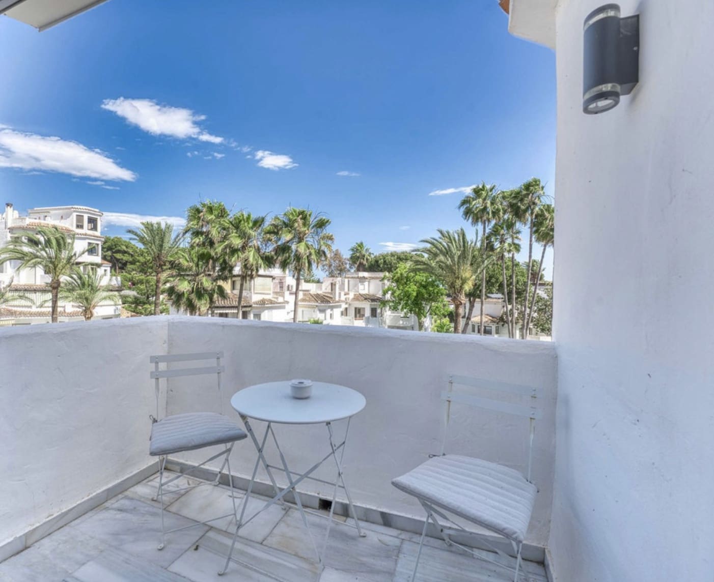 2 quarto Penthouse para venda em Marbella com piscina garagem - 550 000 € (Ref: 8752205)