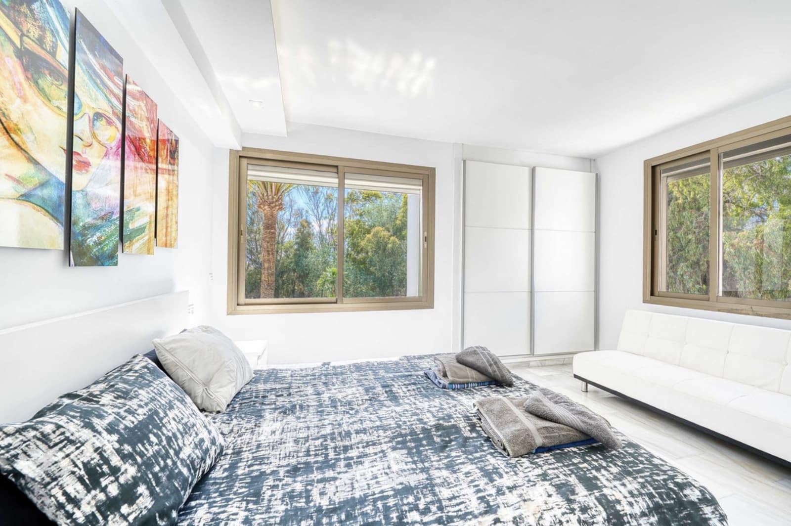 2 quarto Penthouse para venda em Marbella com piscina garagem - 550 000 € (Ref: 8752205)