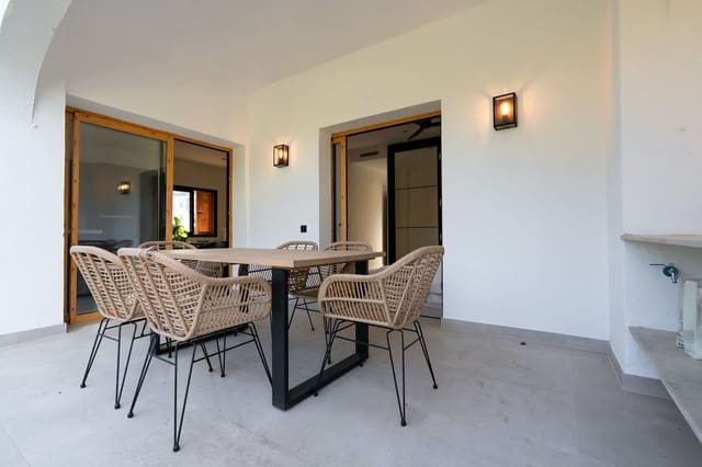 3 chambre Appartement à vendre à Nueva Andalucia, Marbella avec piscine garage - 599 995 € (Ref: 8759836)