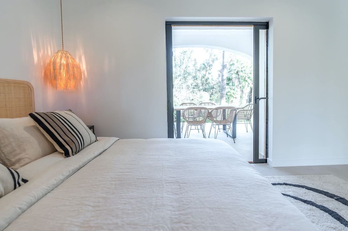 3 chambre Appartement à vendre à Nueva Andalucia avec piscine garage - 599 995 € (Ref: 8759836)