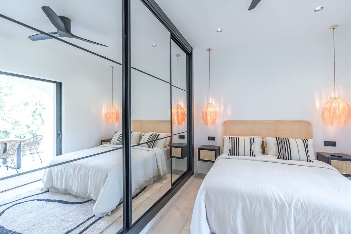 3 chambre Appartement à vendre à Nueva Andalucia avec piscine garage - 599 995 € (Ref: 8759836)
