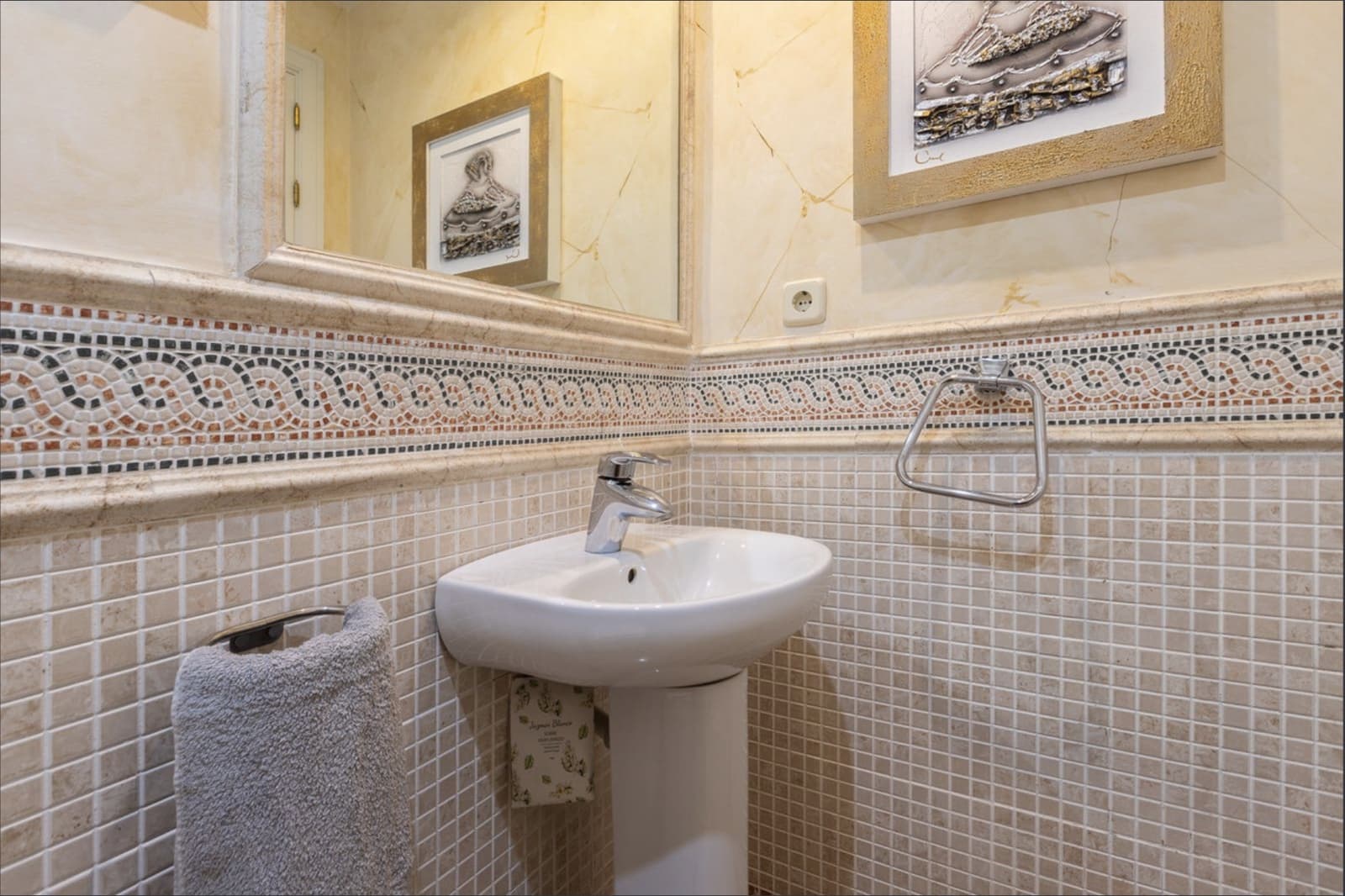 Ático de 4 habitaciones en Marbella en venta con piscina garaje - 1.530.000 € (Ref: 8773299)