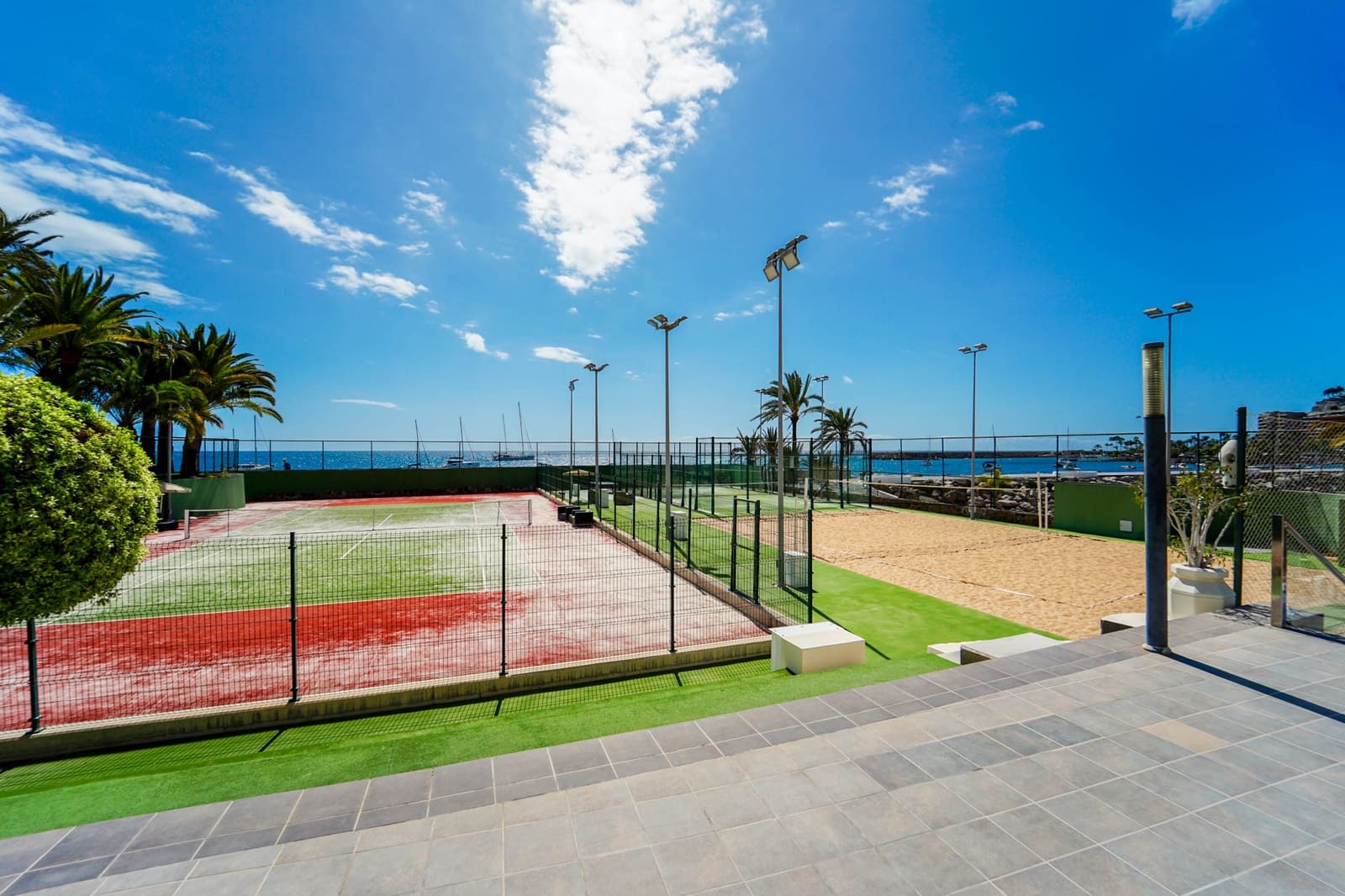 1 quarto Apartamento para venda em Arguineguin com piscina garagem - 640 000 € (Ref: 8824950)