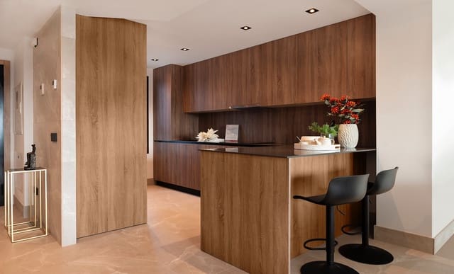 3 bedroom Townhouse for sale in Istán with pool garage - € 620,000 (Ref: 8869479)