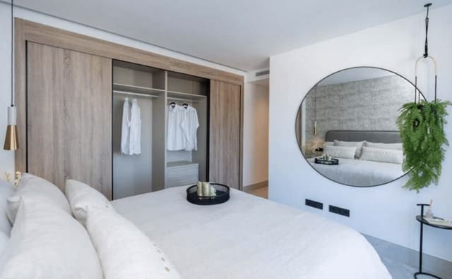 Ático de 3 habitaciones en Istán en venta con piscina garaje - 600.000 € (Ref: 8869481)