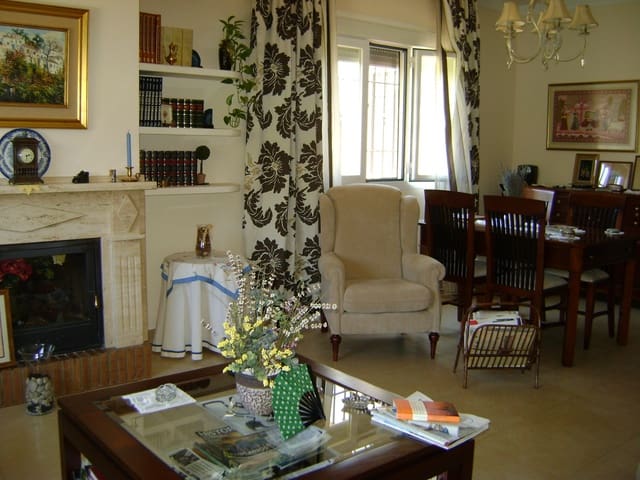 3 sypialnia Willa na sprzedaż w Cuevas del Becerro z garażem - 470 000 € (Ref: 8869483)