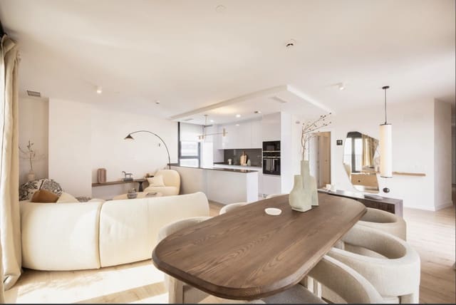 4 sovrum Takvåning till salu i Martiricos, Málaga stad med pool - 2 200 000 € (Ref: 8874444)