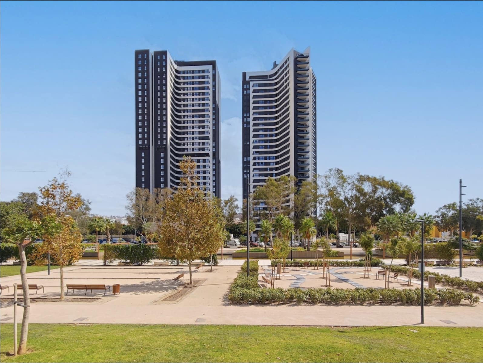 2 sovrum Lägenhet till salu i Malaga stad med pool - 865 000 € (Ref: 8880083)