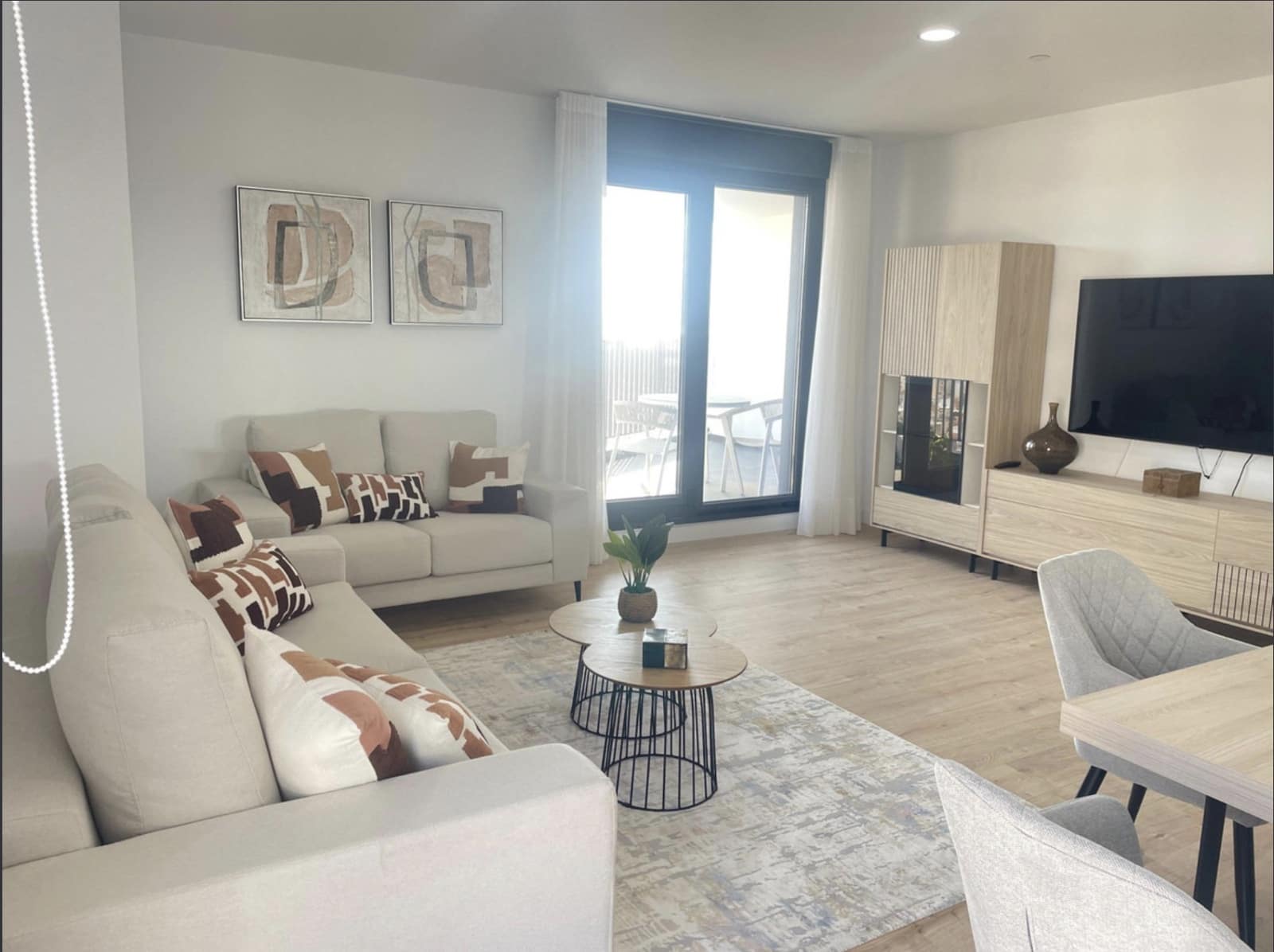 3 sovrum Lägenhet till salu i Malaga stad med pool garage - 1 100 000 € (Ref: 8884261)