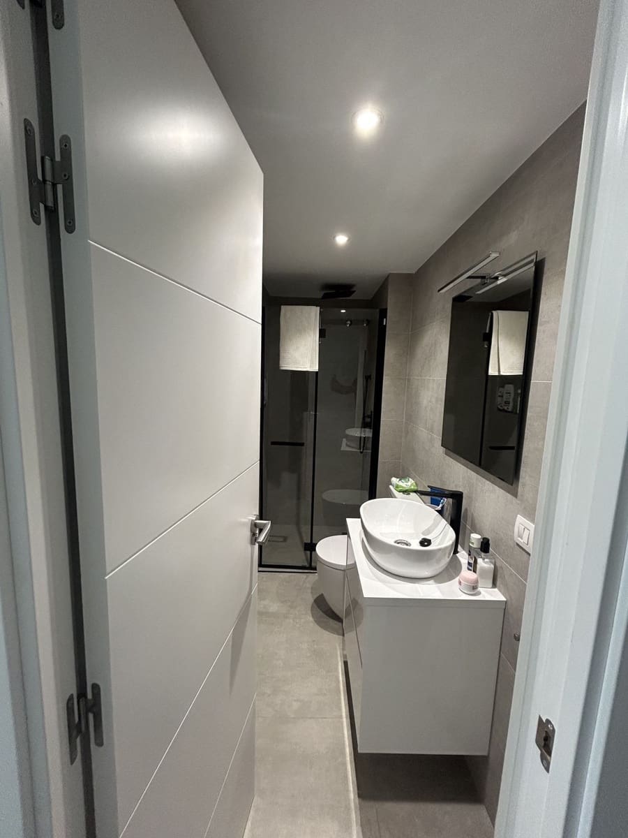 3 bedroom Apartment for sale in Marbella with pool garage - € 650,000 (Ref: 8884262)