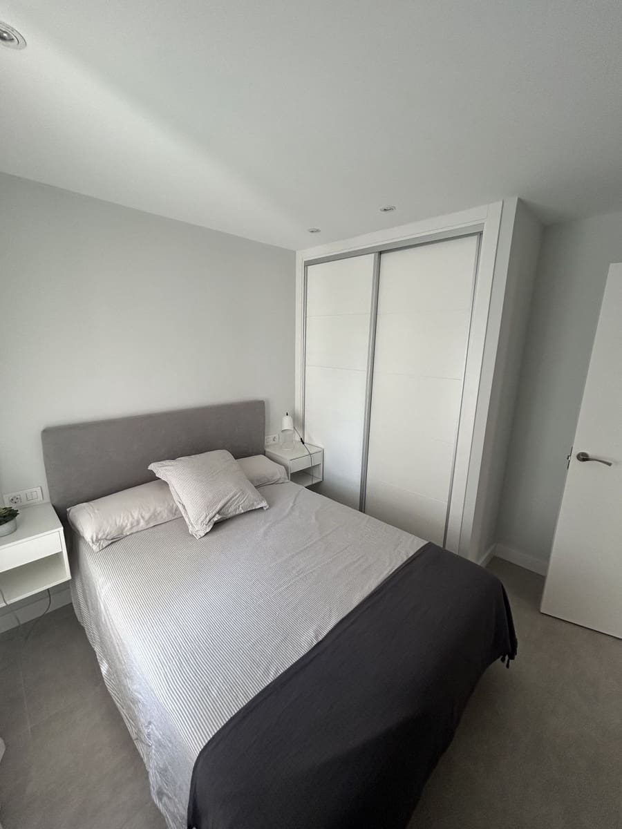 3 bedroom Apartment for sale in Marbella with pool garage - € 650,000 (Ref: 8884262)