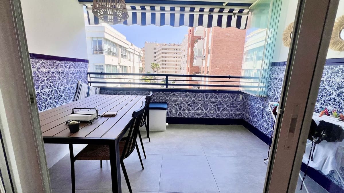 3 bedroom Apartment for sale in Marbella with pool garage - € 650,000 (Ref: 8884262)