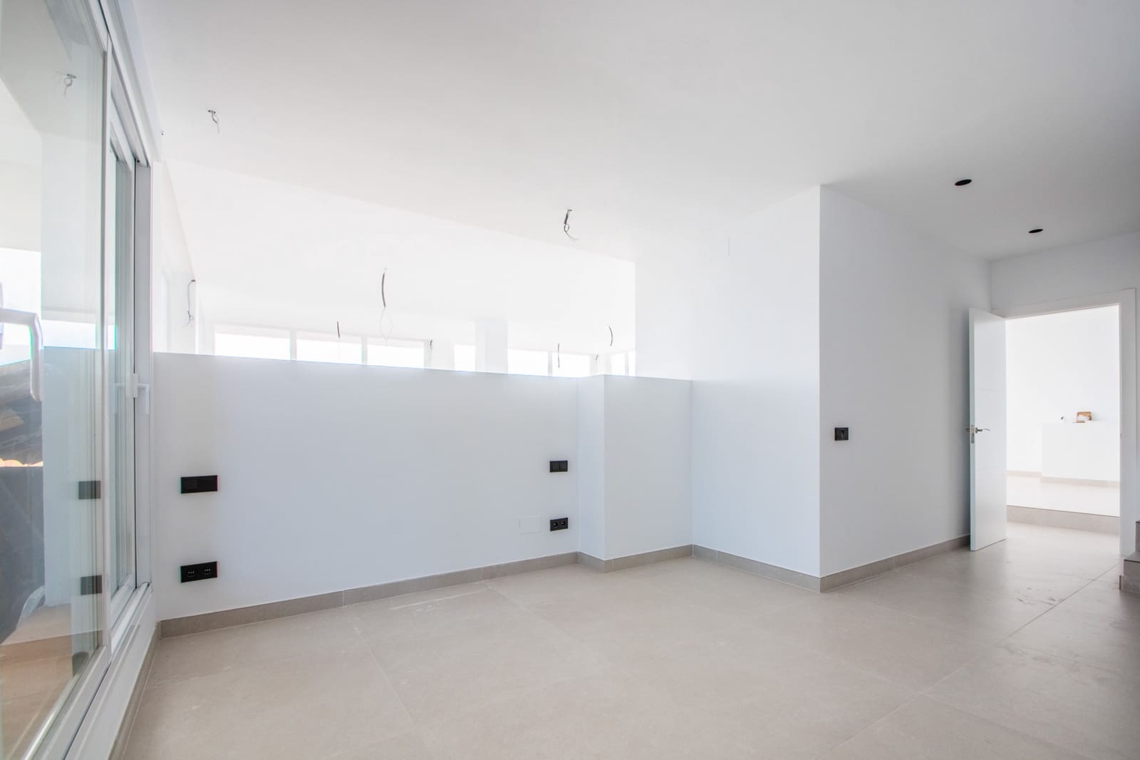 3 slaapkamer Appartement te koop in Marbella met zwembad garage - € 950.000 (Ref: 8884263)