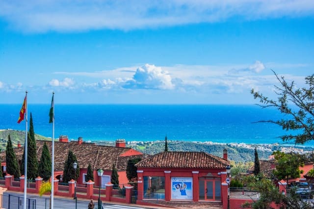 3 slaapkamer Appartement te koop in Marbella met zwembad garage - € 950.000 (Ref: 8884263)