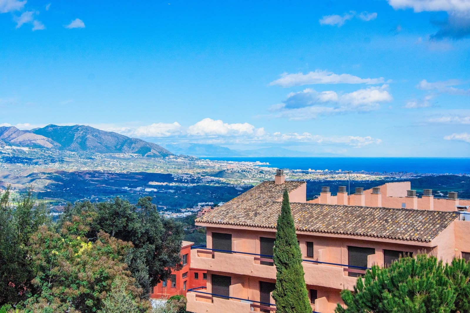 3 quarto Apartamento para venda em Marbella com piscina garagem - 950 000 € (Ref: 8884263)