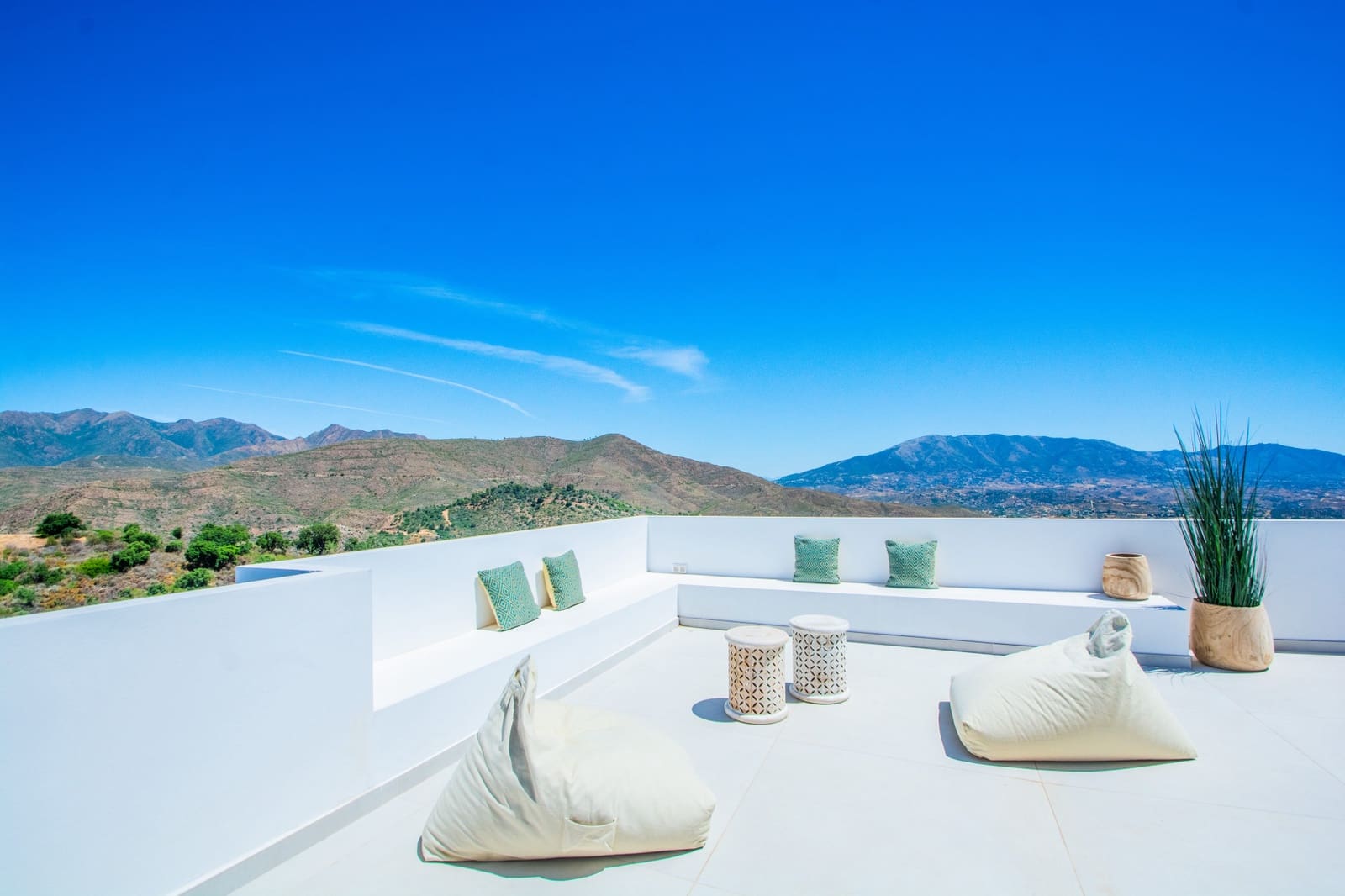 Chalet de 3 habitaciones en Marbella en venta con piscina garaje - 1.600.000 € (Ref: 8884264)