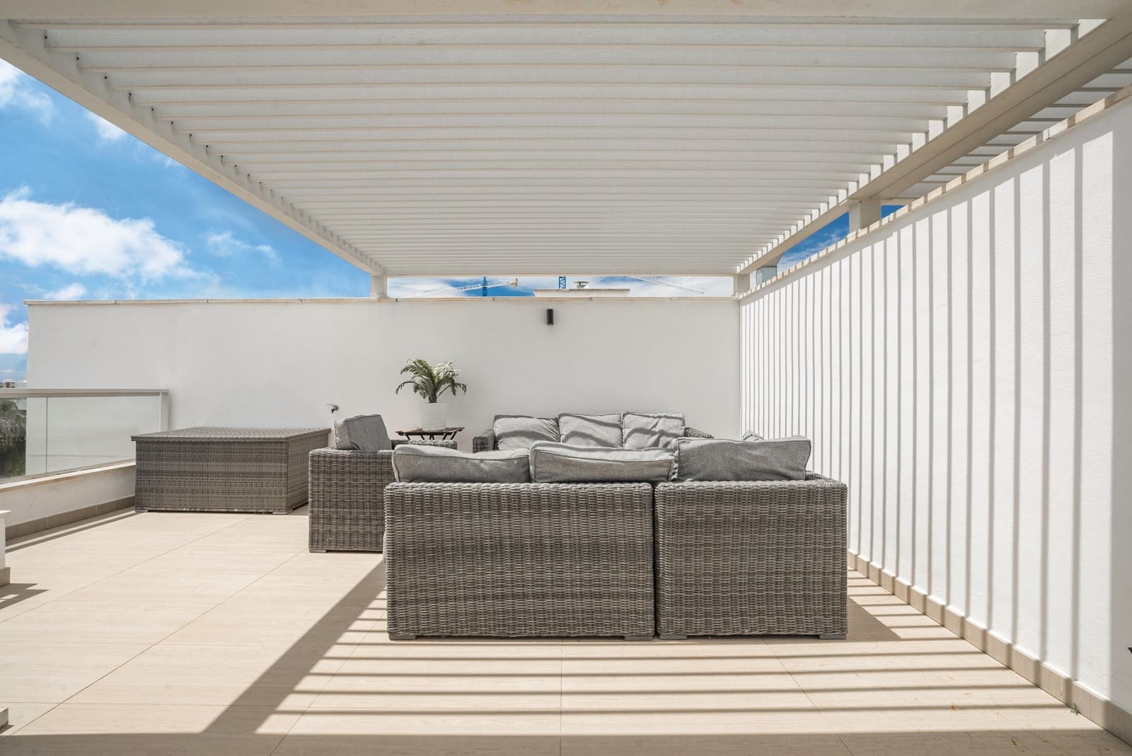 3 soverom Penthouse til salgs i San Pedro de Alcantara med svømmebasseng garasje - € 848 800 (Ref: 8892955)