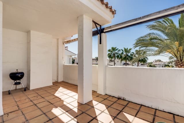 3 bedroom Penthouse for sale in La Dama de Noche - La Alzambra, Marbella with pool - € 650,000 (Ref: 8894661)