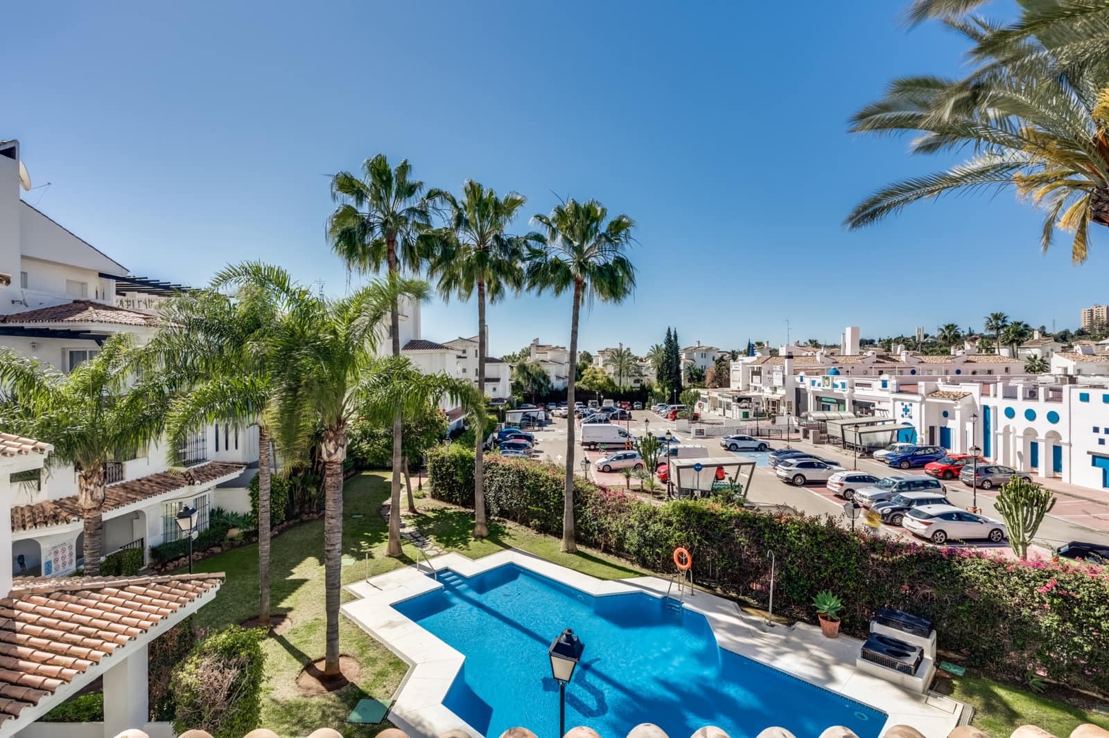 3 camera da letto Attico in vendita in Marbella con piscina - 650.000 € (Rif: 8894661)