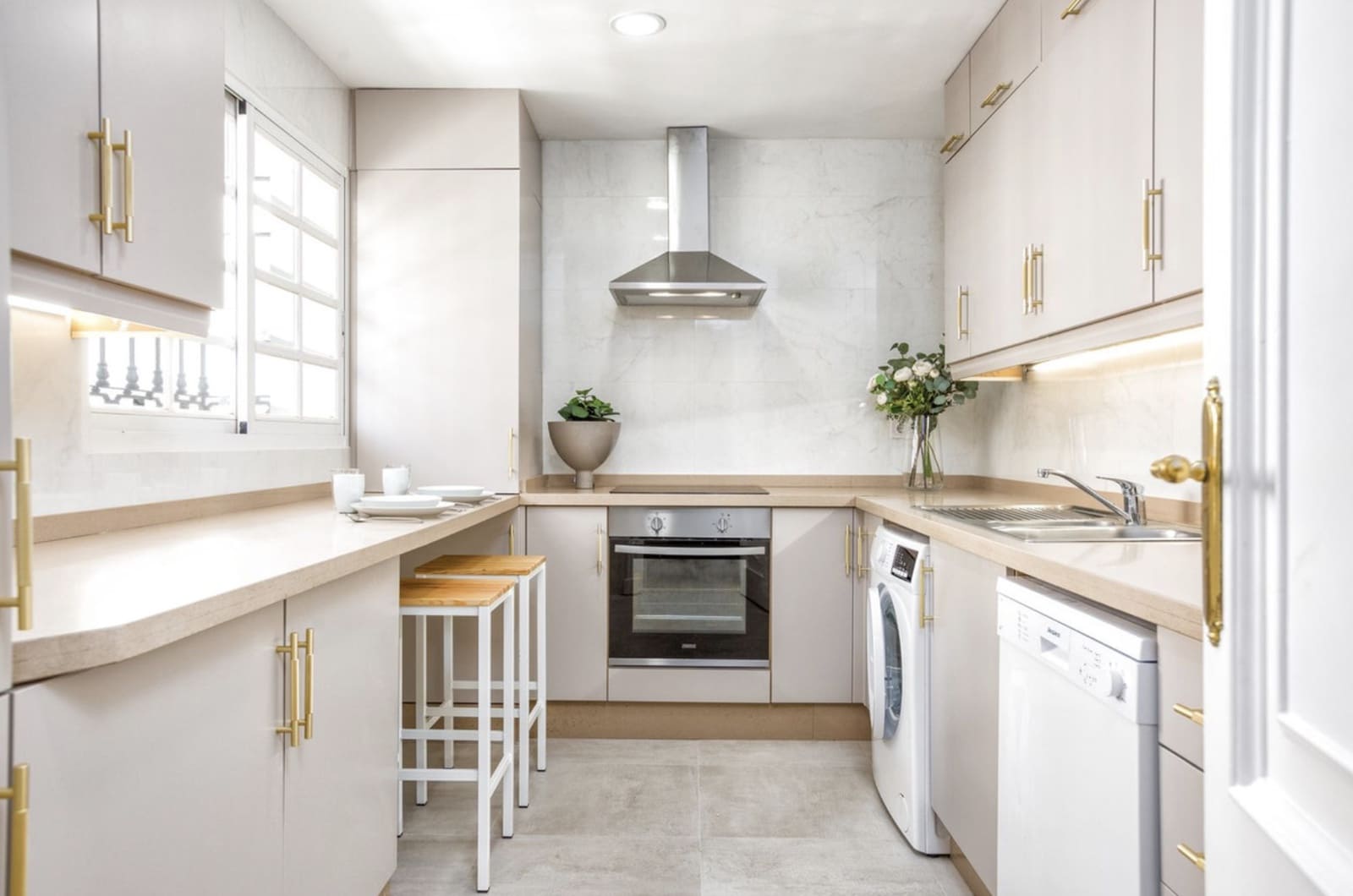 Casa de 3 habitaciones en Marbella en venta con piscina garaje - 799.000 € (Ref: 8899990)