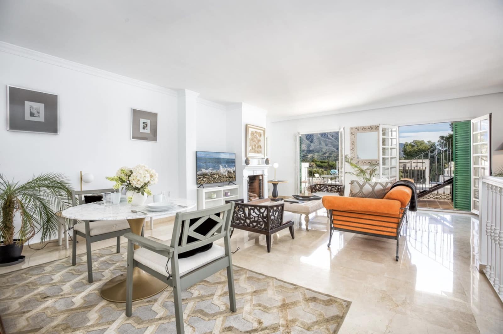 Casa de 3 habitaciones en Marbella en venta con piscina garaje - 799.000 € (Ref: 8899990)