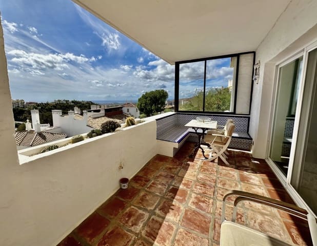 2 makuuhuone Huoneisto myytävänä paikassa Benahavís mukana uima-altaan 
autotalli - 650 000 € (Ref: 8905423)