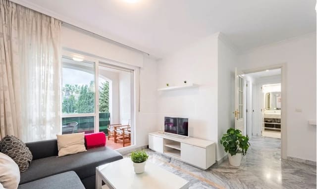 2 sovrum Lägenhet till salu i San Pedro de Alcantara, Marbella med garage - 449 000 € (Ref: 8907349)