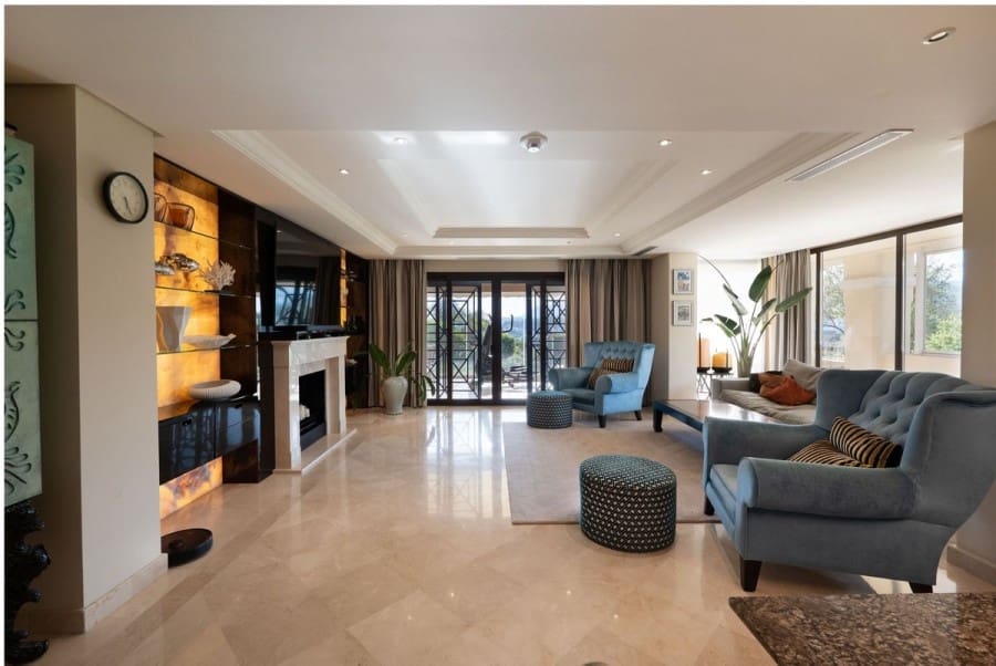 3 bedroom Apartment for sale in Nueva Andalucia with pool garage - € 2,500,000 (Ref: 8912817)