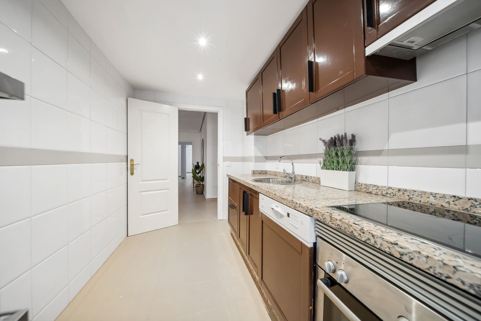 2 sovrum Lägenhet till salu i Marbella med pool garage - 560 000 € (Ref: 8915161)