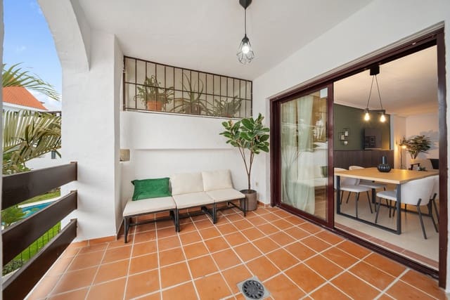 2 sovrum Lägenhet till salu i Nueva Andalucía Centro, Marbella med pool garage - 560 000 € (Ref: 8915161)