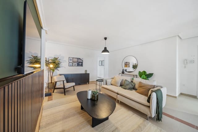 2 sovrum Lägenhet till salu i Nueva Andalucía Centro, Marbella med pool garage - 560 000 € (Ref: 8915161)