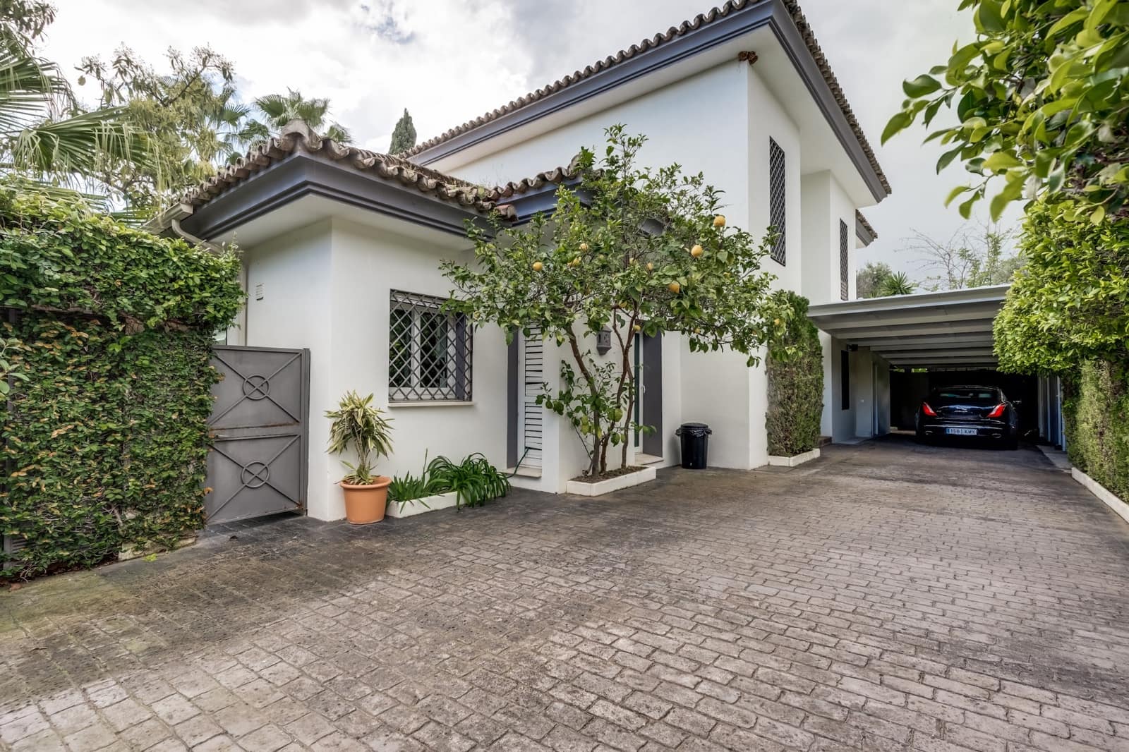 3 quarto Moradia para venda em Marbella com piscina garagem - 2 195 000 € (Ref: 8915164)