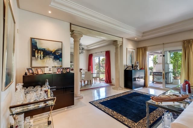 3 sovrum Villa till salu i Marbella med pool garage - 2 195 000 € (Ref: 8915164)