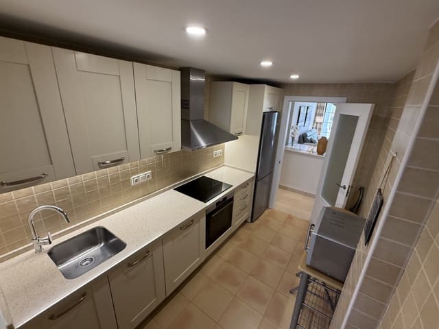 2 bedroom Apartment for sale in Los Arqueros, Benahavís with pool garage - € 359,000 (Ref: 8915165)