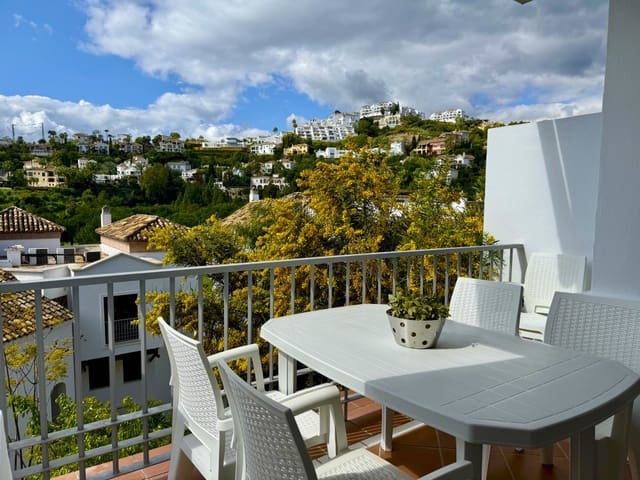 2 bedroom Apartment for sale in Los Arqueros, Benahavís with pool garage - € 359,000 (Ref: 8915165)