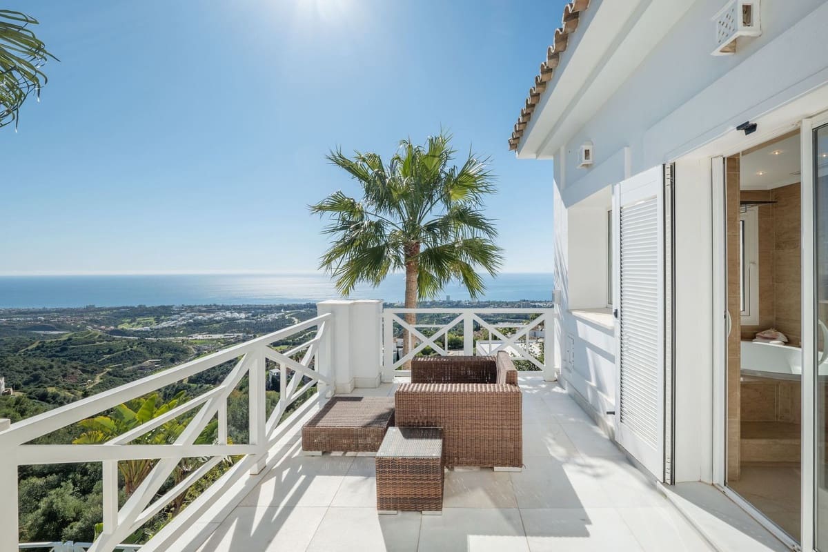 6 soverom Villa til salgs i Marbella med svømmebasseng garasje - € 3 950 000 (Ref: 8918148)