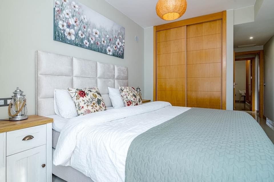 3 chambre Penthouse à vendre à El Paraiso avec piscine garage - 570 000 € (Ref: 8921377)