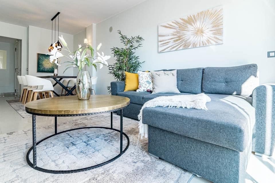 3 chambre Penthouse à vendre à El Paraiso avec piscine garage - 570 000 € (Ref: 8921377)