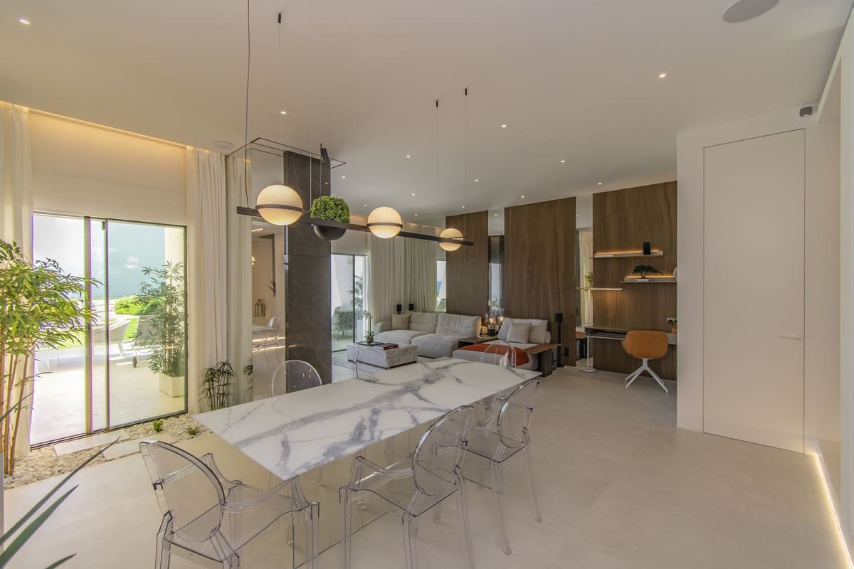 4 sypialnia Dom na sprzedaż w Golden Mile z basenem garażem - 5 460 000 € (Ref: 8921381)