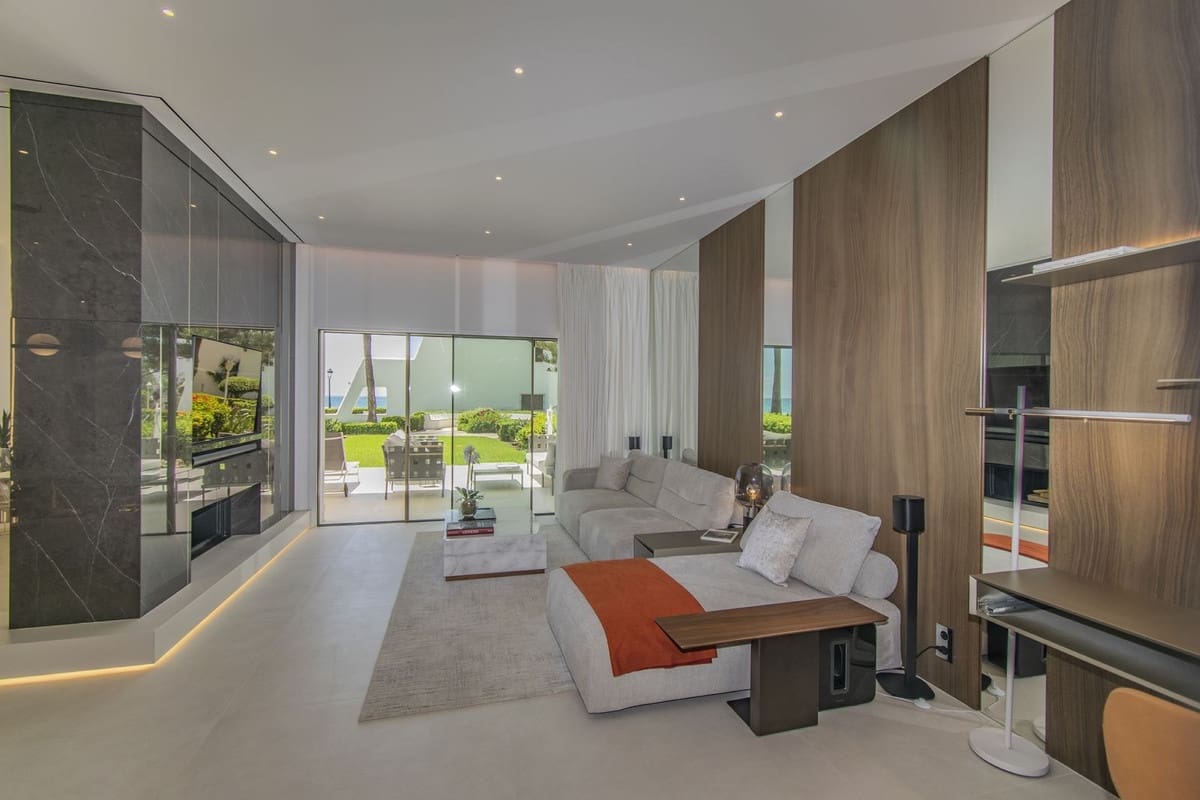 4 sypialnia Dom na sprzedaż w Golden Mile z basenem garażem - 5 460 000 € (Ref: 8921381)