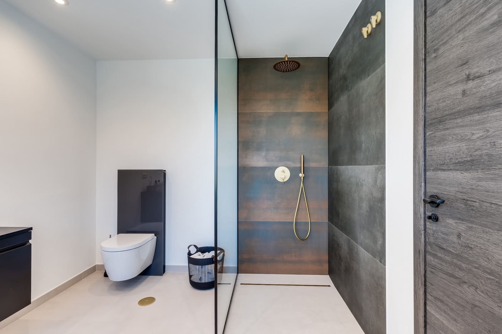 3 sypialnia Apartament na sprzedaż w Benahavis z basenem garażem - 849 000 € (Ref: 8929950)