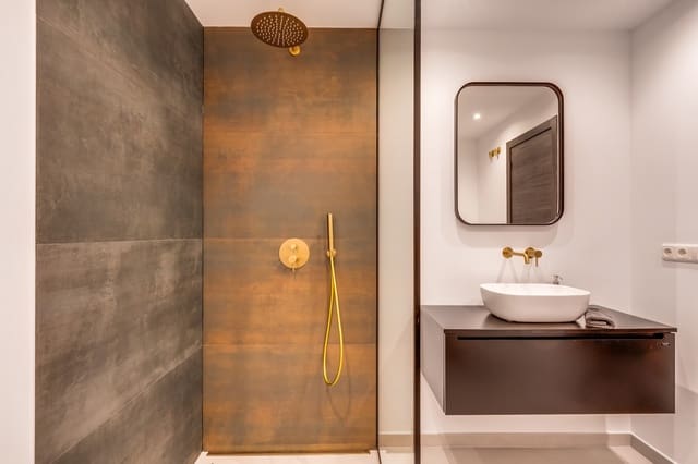 3 sypialnia Apartament na sprzedaż w Benahavís z basenem garażem - 849 000 € (Ref: 8929950)