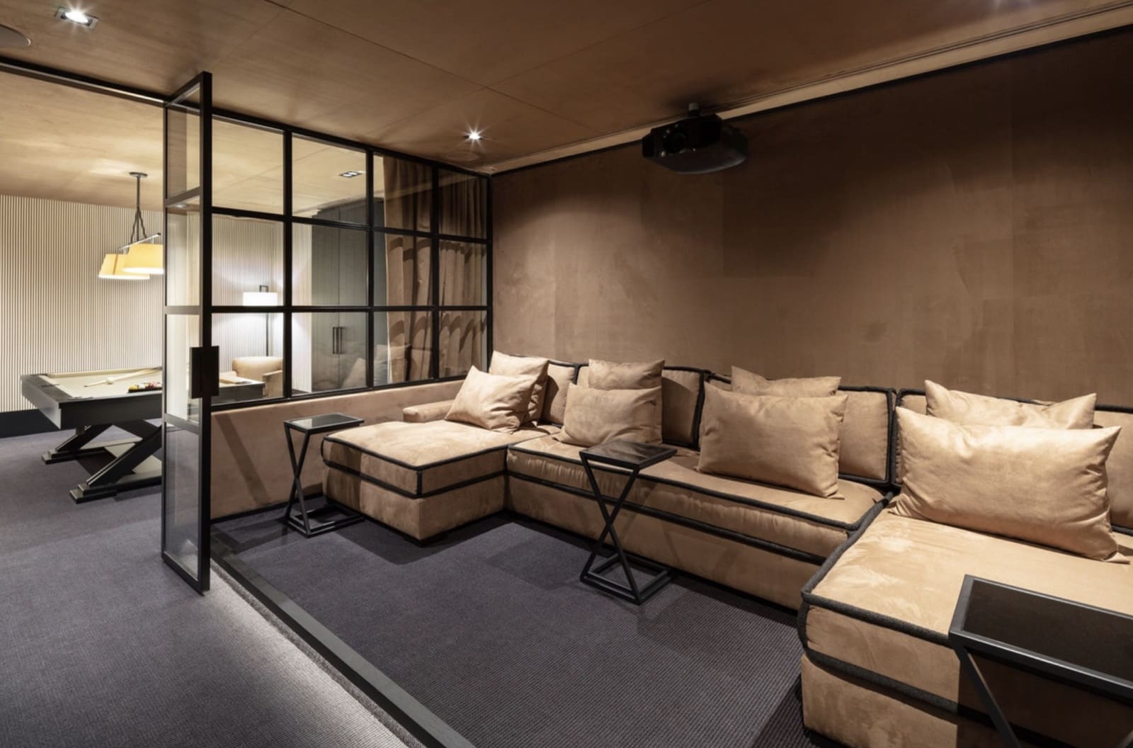 6 slaapkamer Villa te koop in La Quinta met zwembad garage - € 9.749.000 (Ref: 8935144)