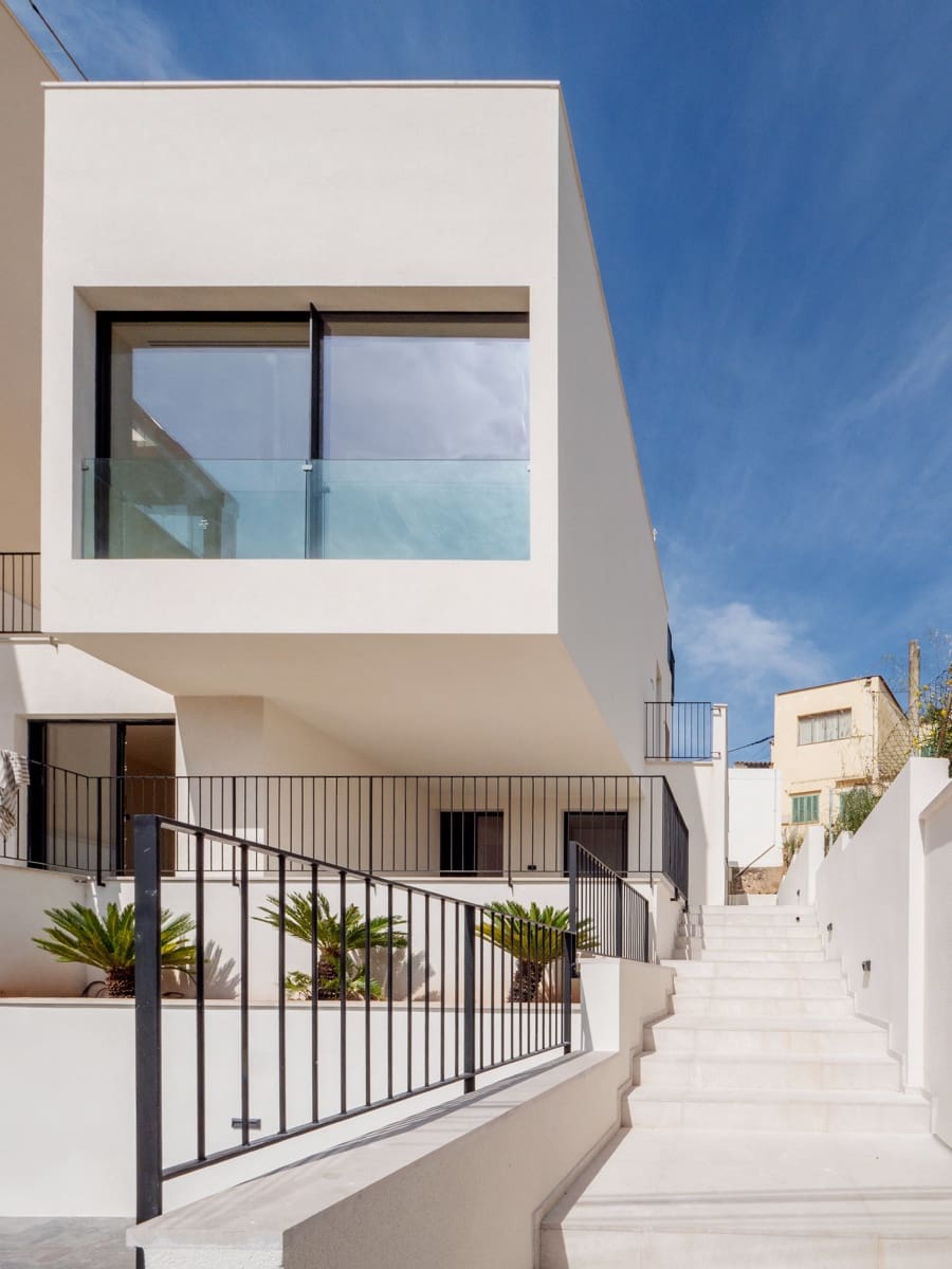 3 sypialnia Willa na sprzedaż w Genova z basenem garażem - 1 950 000 € (Ref: 8940406)