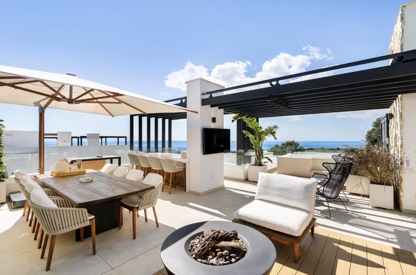 4 soveværelse Villa til salg i Marbella med swimmingpool garage - € 3.500.000 (Ref: 8946788)