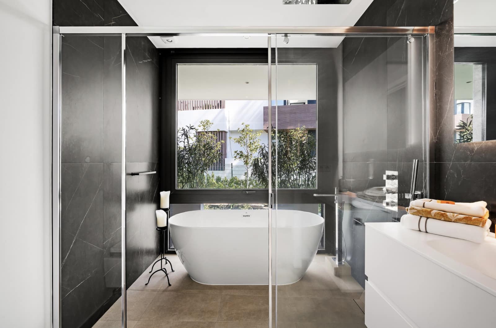 4 soveværelse Villa til salg i Marbella med swimmingpool garage - € 3.500.000 (Ref: 8946788)